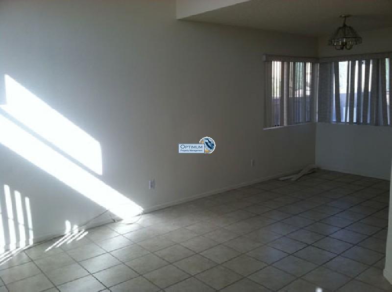 2-story Home in Victorville, CA! 6