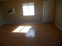 2 Story, 2 Bedroom Apartment $1000 MOVE IN! 10
