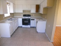 2 Story, 2 Bedroom Apartment $1000 MOVE IN! 8