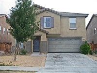 4 bedroom, two-story home in Hesperia 7