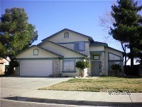 Two-story Hesperia home on large lot 16