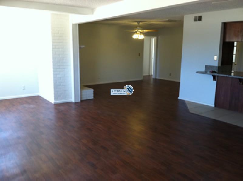 Wood Floors and Marbles Counters in Apple Valley 8